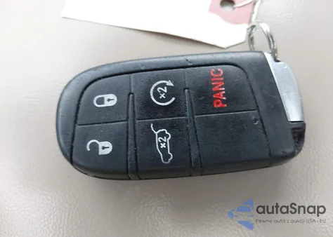 2016 Jeep Grand Cherokee Limited z USA, uszkodzony, nr VIN 1C4RJFBG0GC328853